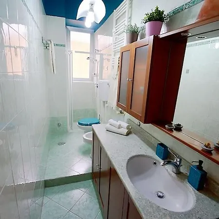 Apartment Etno Home: Il Tuo Angolo Di A Turin