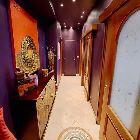Apartment Etno Home: Il Tuo Angolo Di A Turin